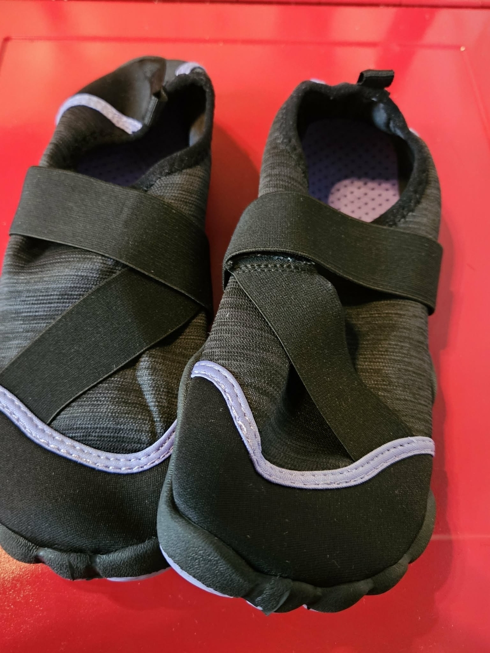 Athletic Works Women's Five-Toe Water Shoes Size 7
